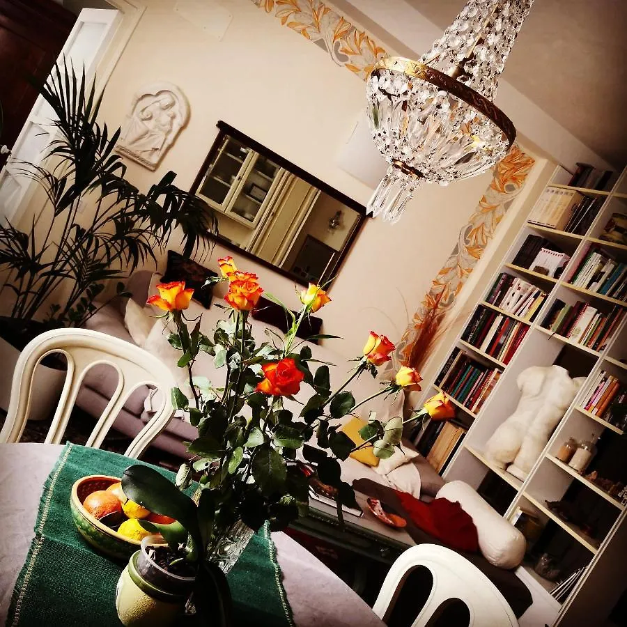 Lavagna Uno Bed & Breakfast Genoa